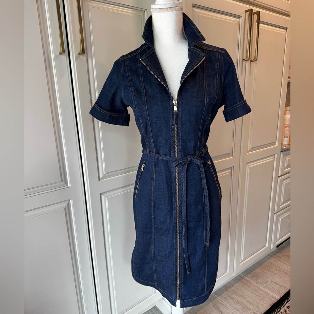 White House, Black market Dark Blue Zip-Up Denim Dress Size 4